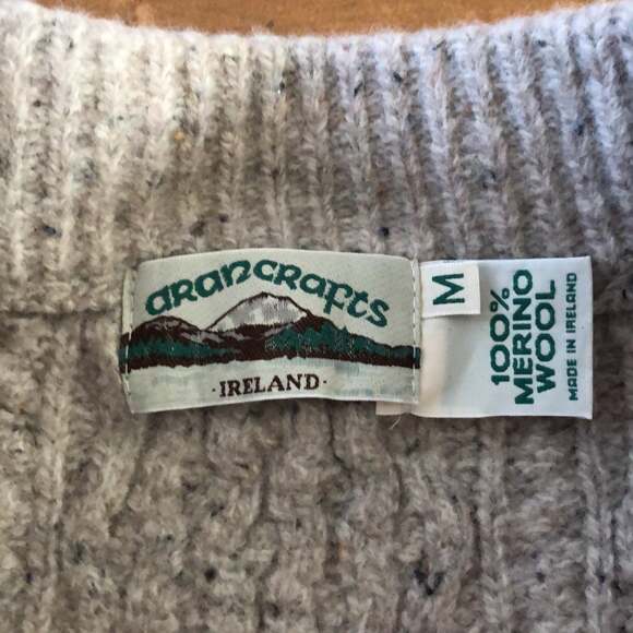 Aran Crafts Irish cable crewneck with 4 front buttons & pockets size XS - Picture 4 of 11